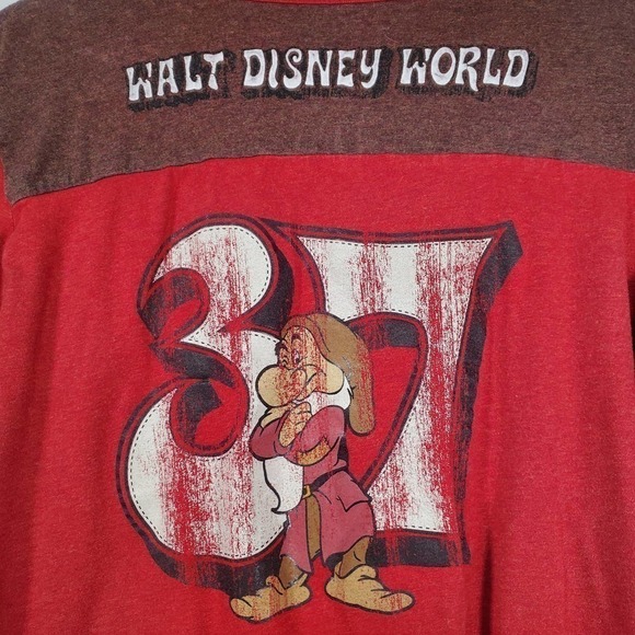 Vintage Walt Disney World Grumpy Ringer Baseball Tee Red Brown Size XL - Picture 6 of 8